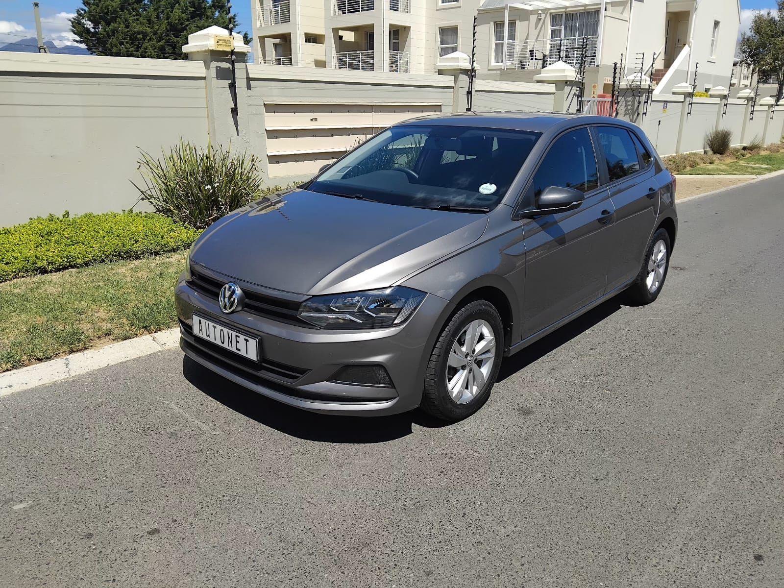 VOLKSWAGEN Polo 1.0 Tsi Trendline 2019