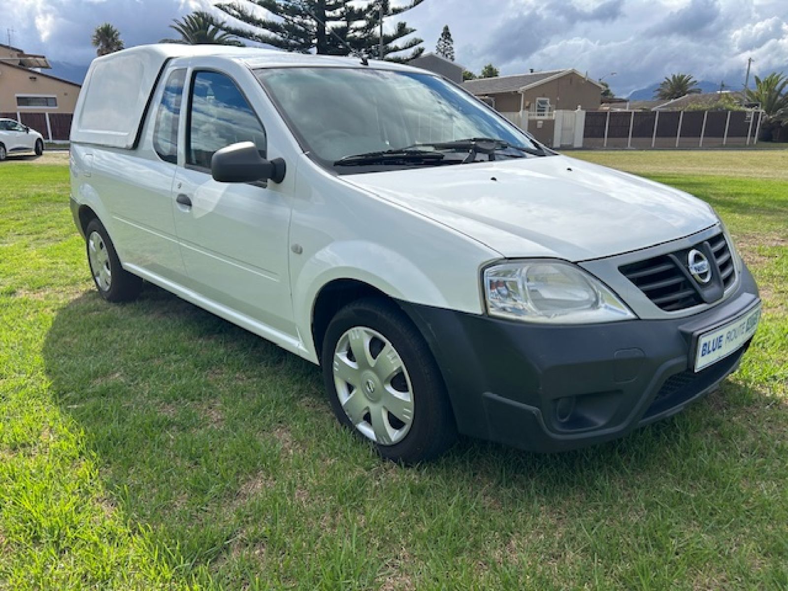 NISSAN NP200 2016