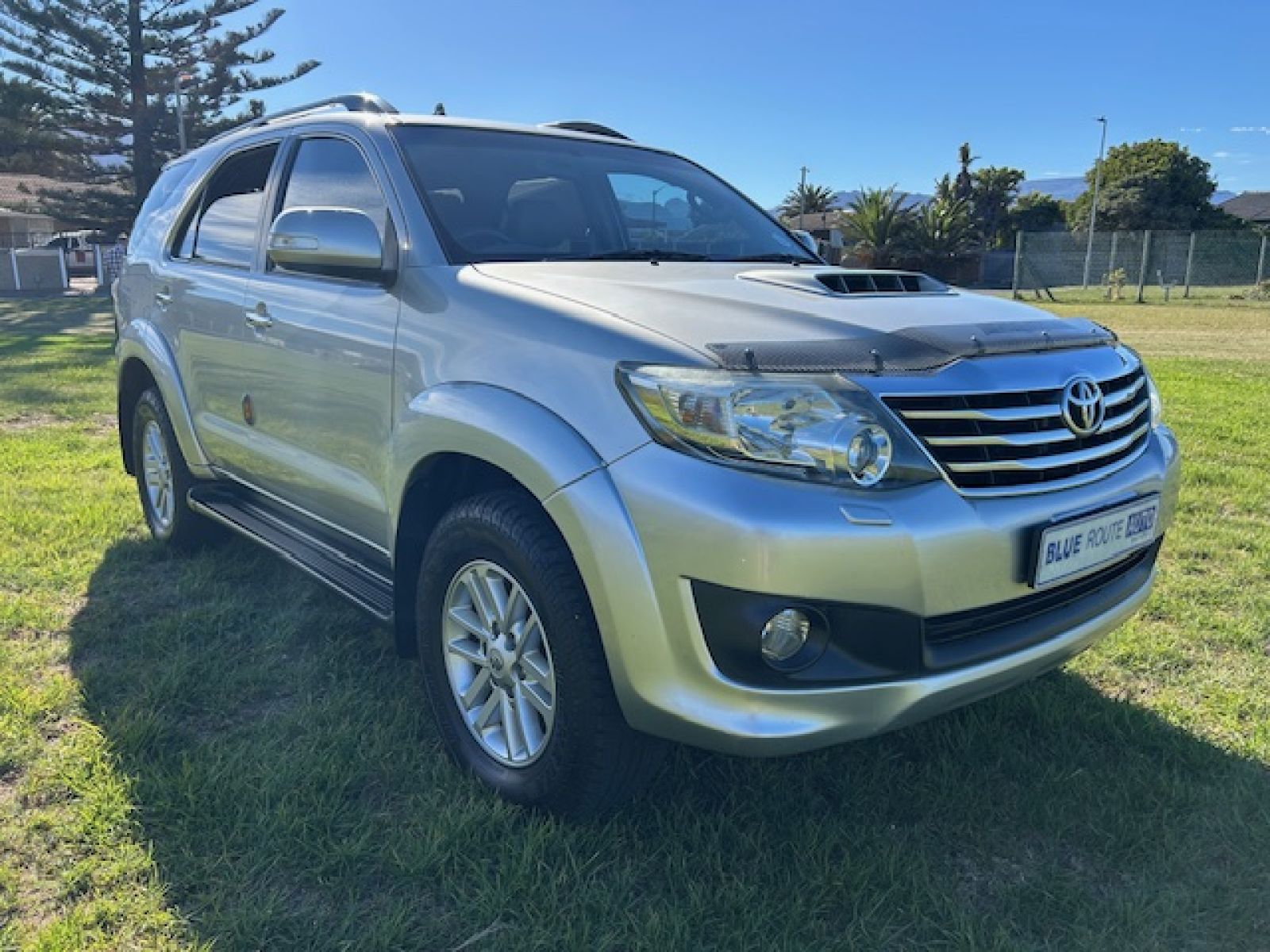 TOYOTA FORTUNER 2013