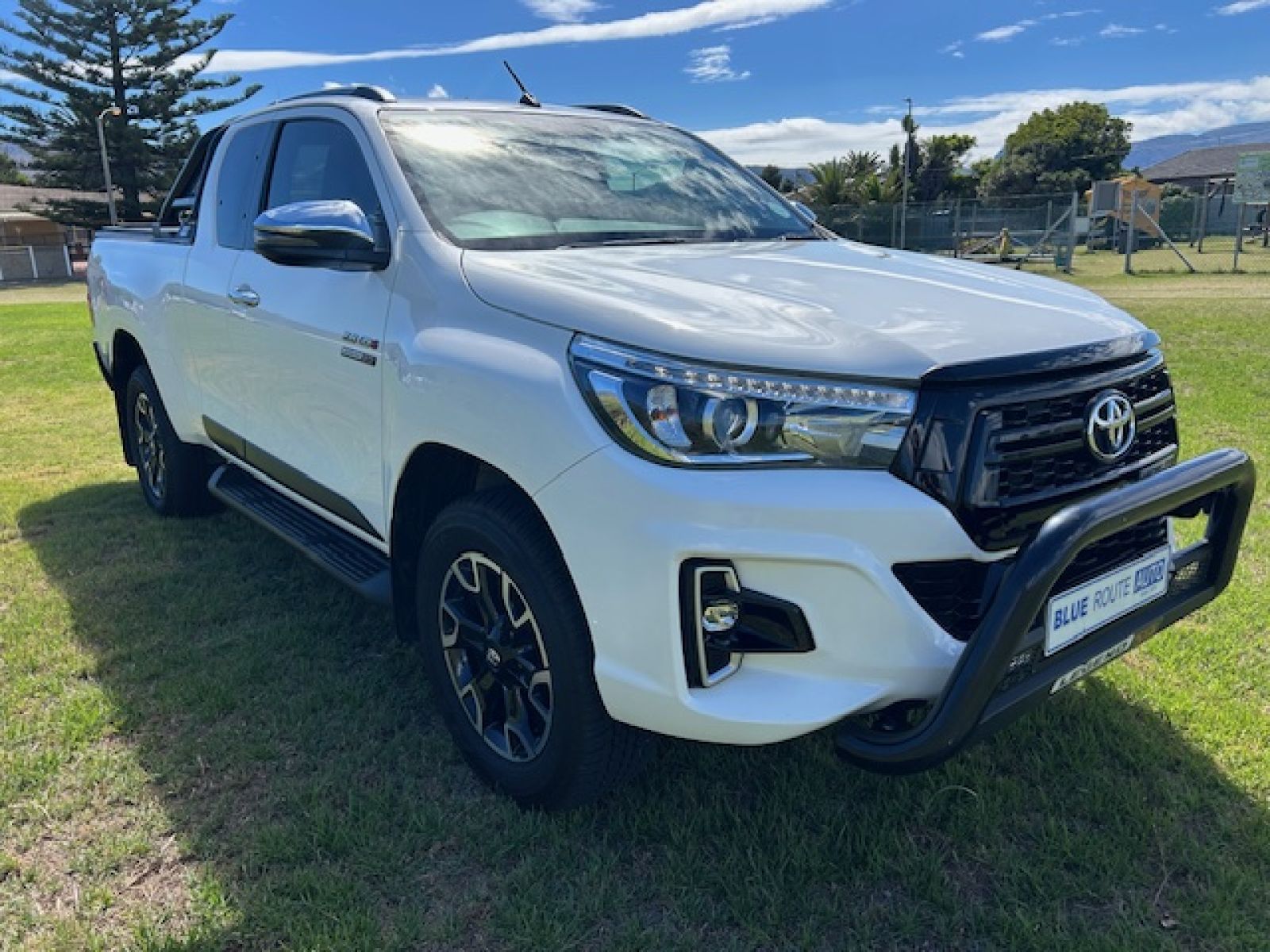 TOYOTA HILUX  2020