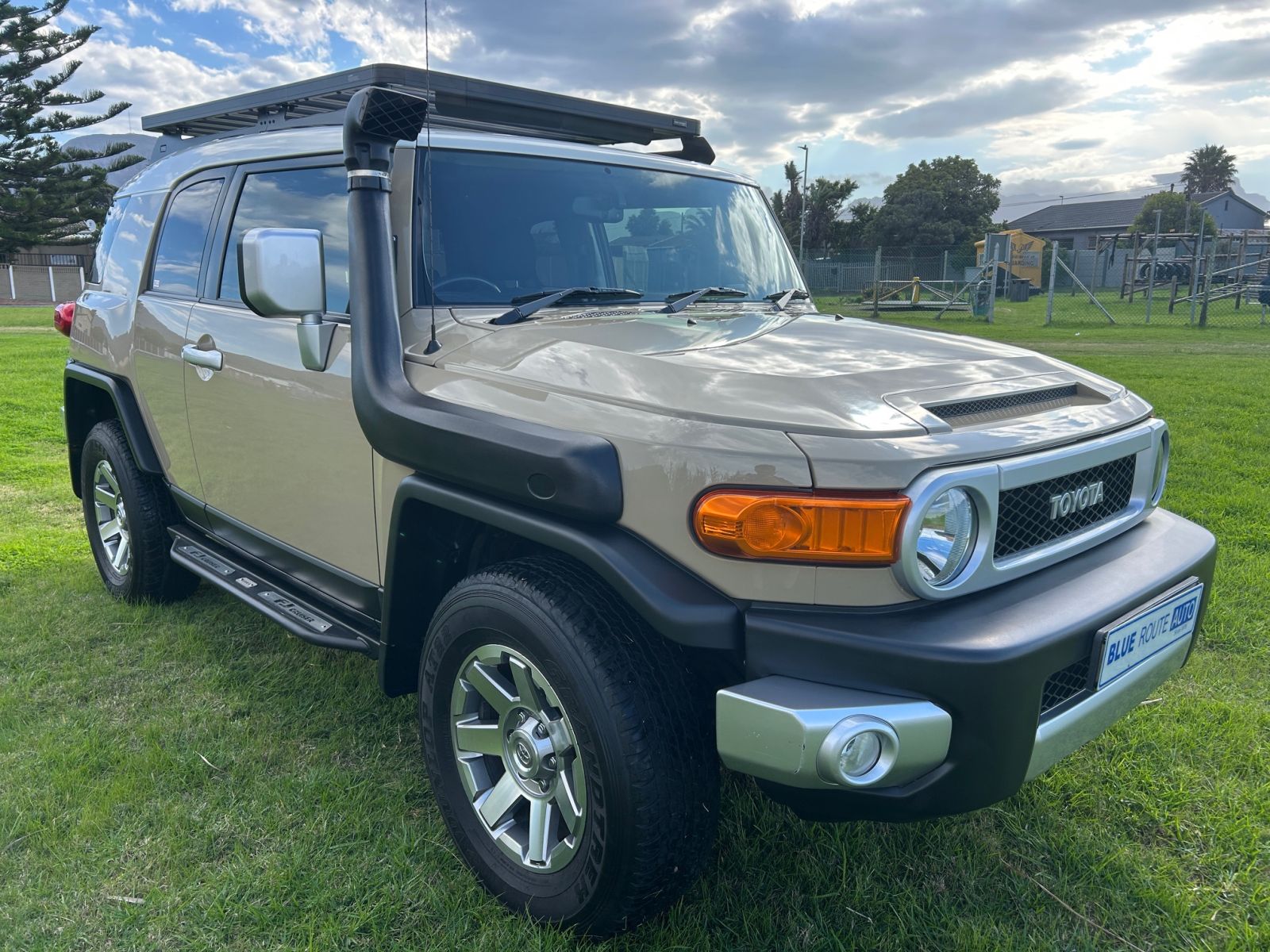 TOYOTA FJ CRUISER 2017