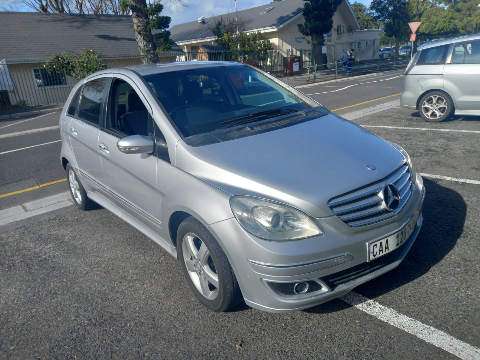 MERCEDES-BENZ B-CLASS 2008